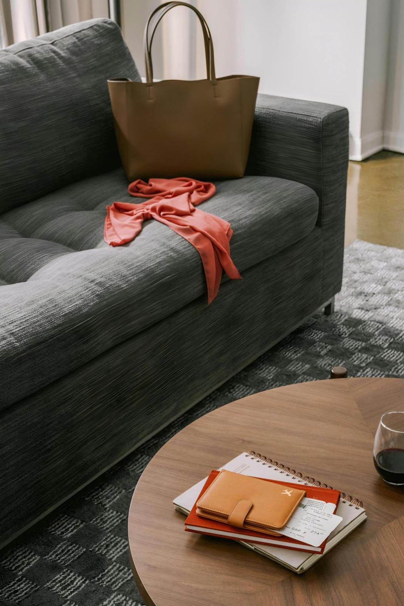 Sonder By Marriott Bonvoy Penny Lane Old 4* Montréal